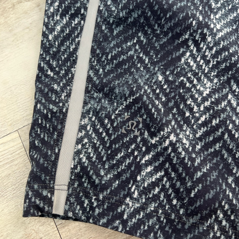 Lululemon Pace Breaker 7” Lined Shorts Bleached Herringbone Gray S - Picture 7 of 12